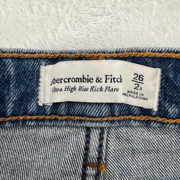 Abercrombie & Fitch Ultra High Rise Kick Flare Leg Denim Jeans Blue Size 26 NWT - Picture 8 of 11